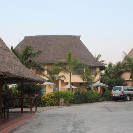 Millennium Sea Breeze Resort Bagamoyo Exterior foto