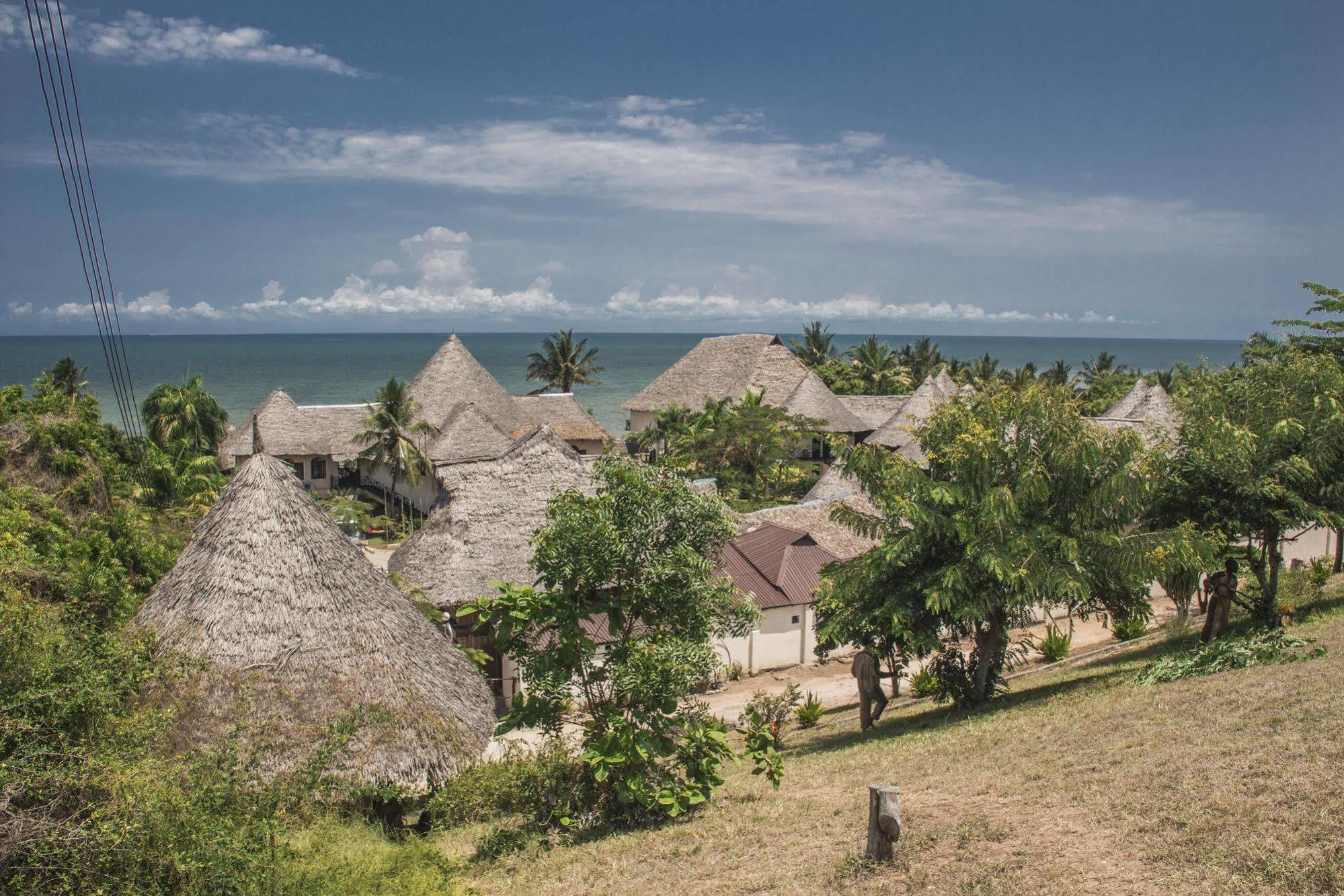 Millennium Sea Breeze Resort Bagamoyo Exterior foto