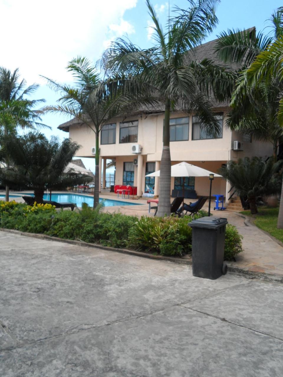 Millennium Sea Breeze Resort Bagamoyo Exterior foto