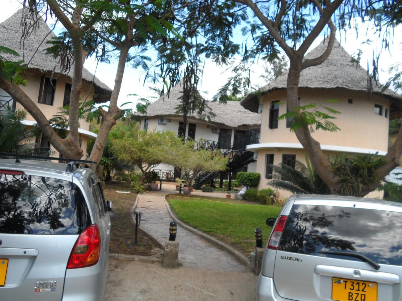 Millennium Sea Breeze Resort Bagamoyo Exterior foto